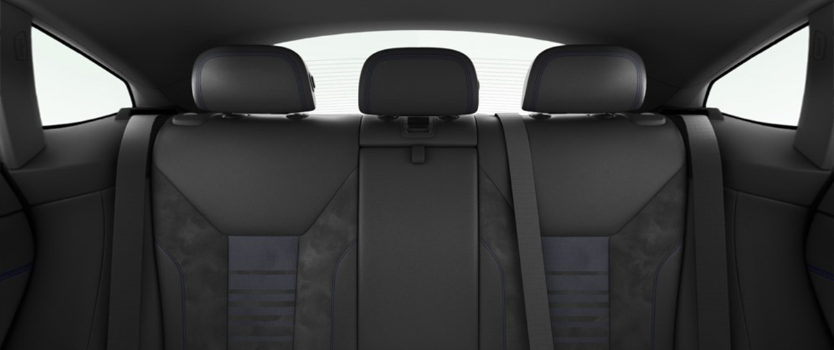 i4 eDrive35 M Sport ブラックサファイアの画像3