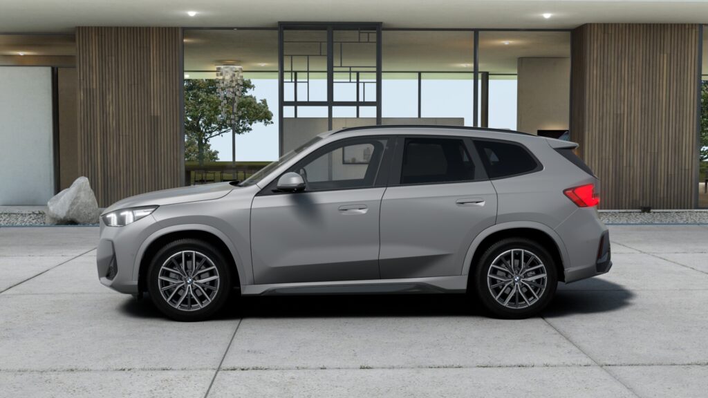 X1 xDrive20d M Sport BMW Individual フローズン・ピュア・グレーの画像2