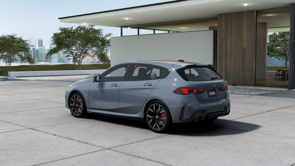 120d M Sport BMW Individual ストーム・ベイの画像1