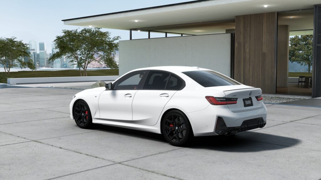 M340i xDrive セダン Black Package アルピン・ホワイトの画像1
