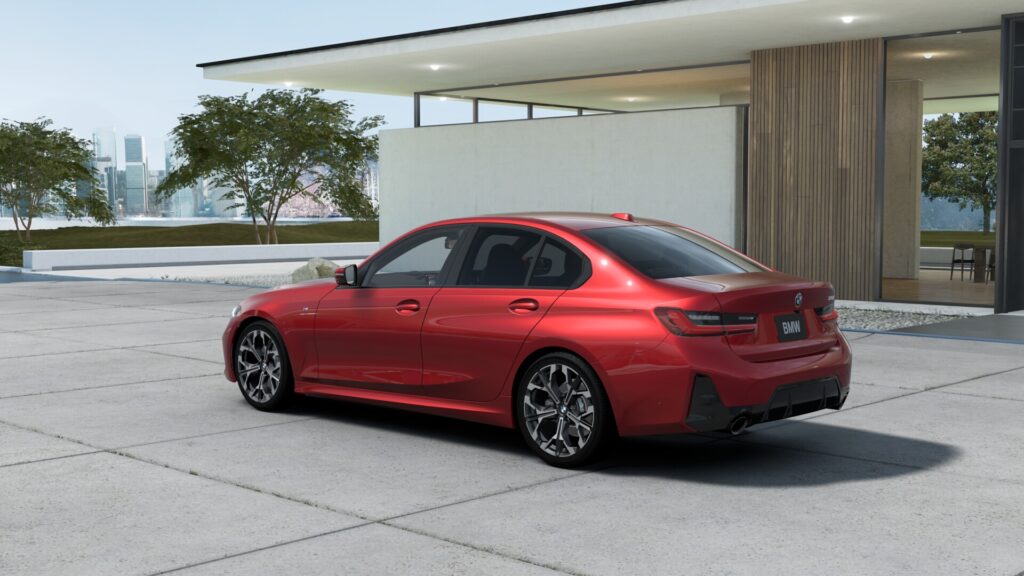 318i セダン Edition Shadow ファイヤー・レッドの画像1