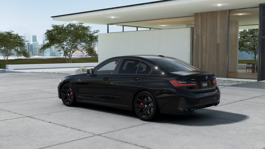 M340i xDrive セダン Black Package ブラック・サファイアの画像1