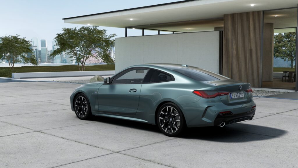 420i クーペ M Sport ケープ・ヨーク・グリーンの画像1