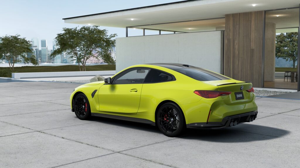 M4 Competition M xDrive クーペ （右ハンドル） M サンパウロ・イエロー 20インチ ブラックの画像1