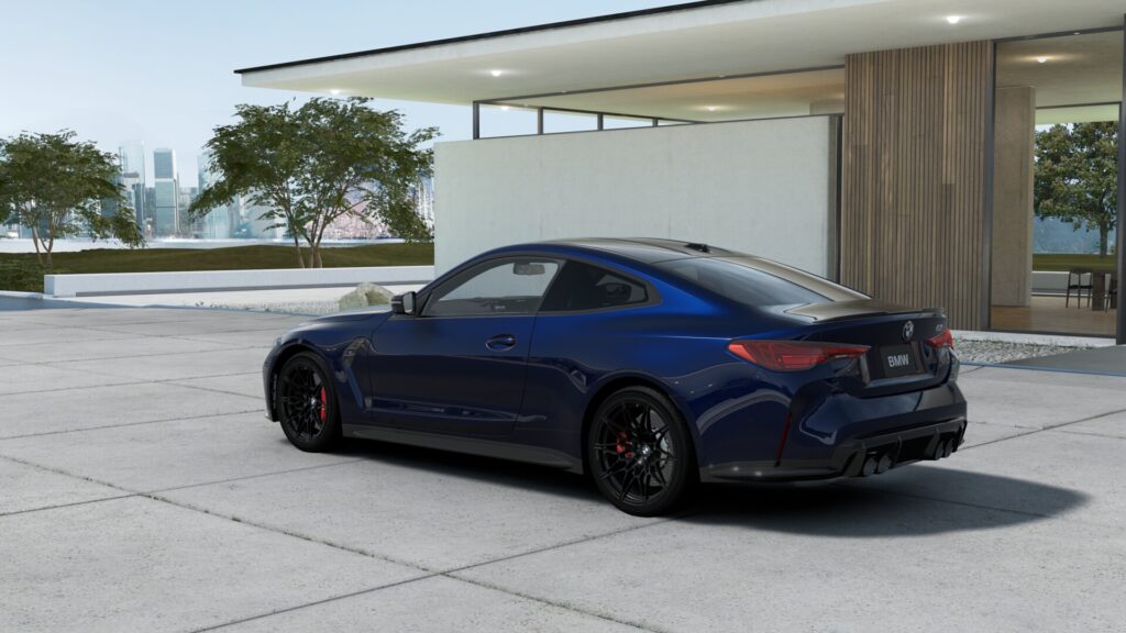 M4 Competition M xDrive クーペ （右ハンドル） BMW Individual タンザナイト・ブルーの画像1