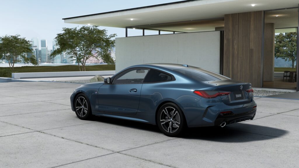 420i クーペ M Sport アークティック・レース・ブルー 18インチ ブラック スタイリング848M ヴァーネスカ・レザー ブラック(ブルー・ステッチ付)の画像1