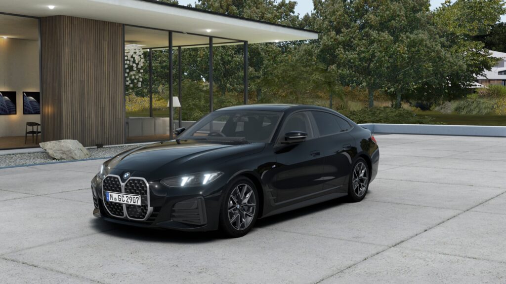 420d xDrive グラン クーペ M Sport ブラック・サファイア 18インチ ヴァーネスカ・レザー ブラック(ブルー・ステッチ付)