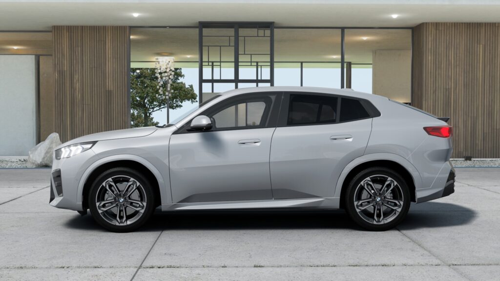 iX2 xDrive30 M Sport M ブルックリン・グレー 19インチ ブラック スタイリング871M ヴァーネスカ・レザー ブラックの画像2