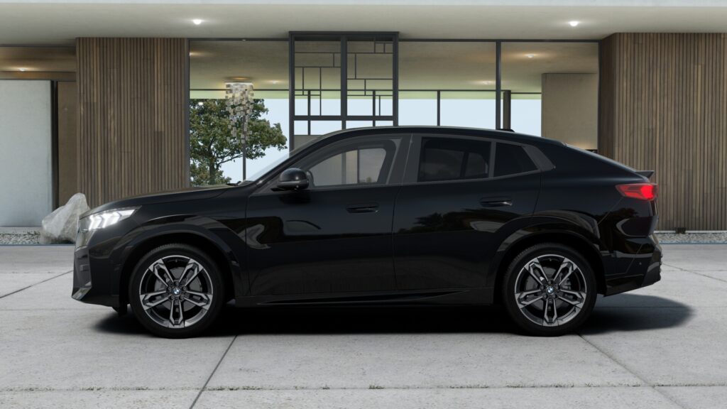 X2 xDrive20d M Sport BMW Individual ストーム・ベイ 19インチ ブラックの画像2