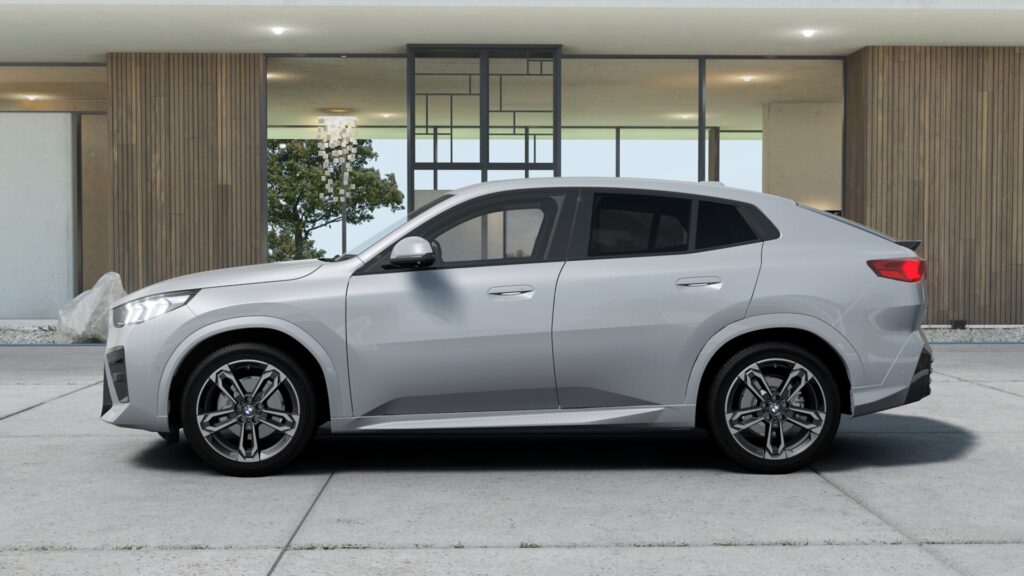 X2 xDrive20d M Sport M ブルックリン・グレー 19インチ ブラック スタイリング871M M アルカンタラ/ヴェガンザ・コンビネーション ブラック(ブルー・ステッチ付)の画像2