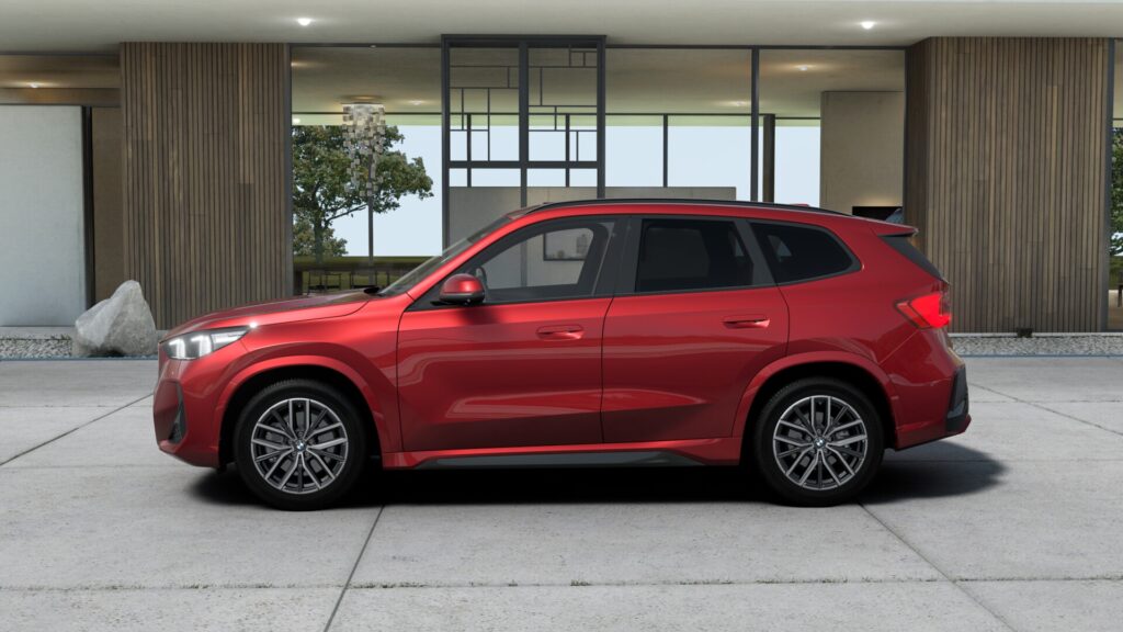 iX1 xDrive30 M Sport ファイヤー・レッド 18インチ アトラス・グレー/スモーク・ホワイトの画像2
