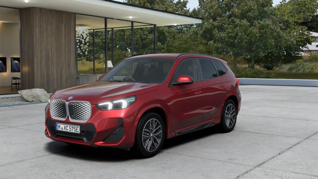 iX1 xDrive30 M Sport ファイヤー・レッド 18インチ ブラック