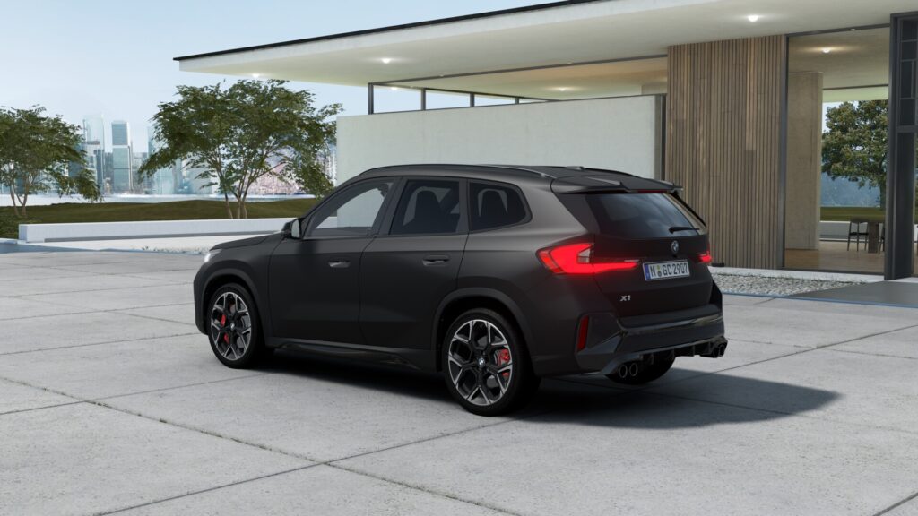 X1 M35i xDrive Frozen Edition FROZEN BLACK METALLICの画像1