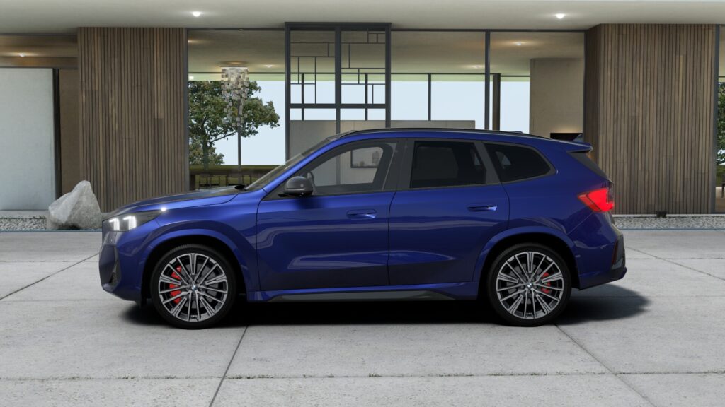 X1 sDrive20i M Sport M ポルティマオ・ブルー 20インチの画像2