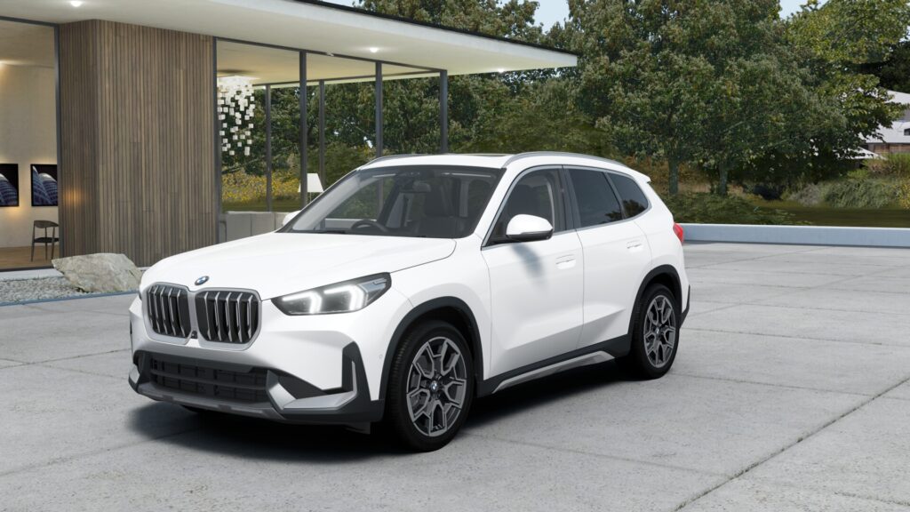 X1 xDrive20d xLine ミネラル・ホワイト 19インチ ブラック サンルーフ