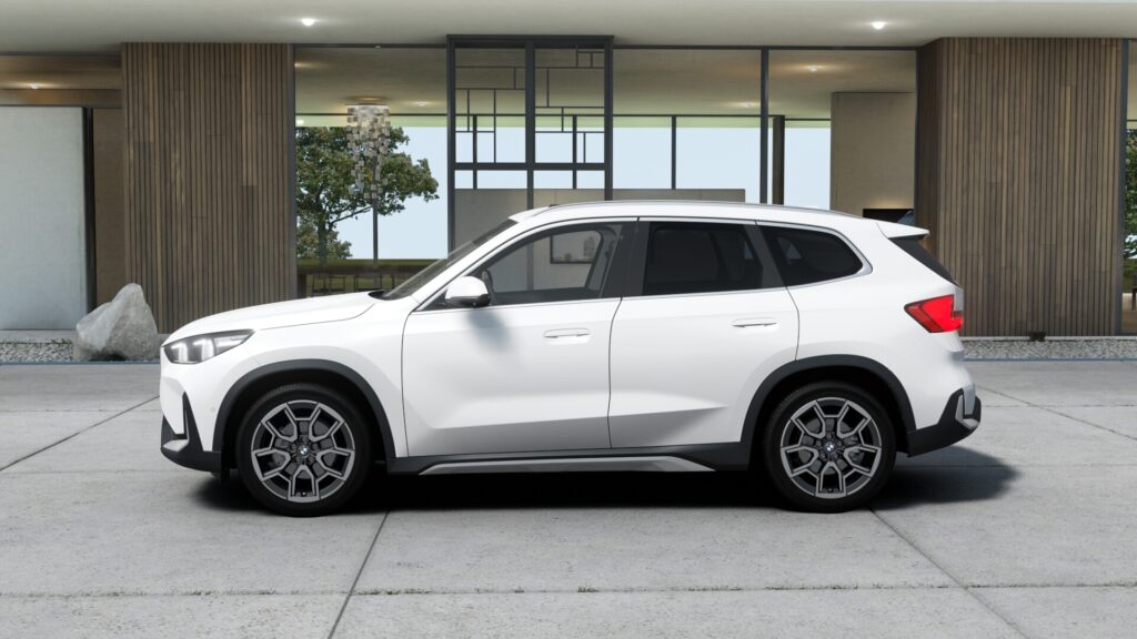 X1 xDrive20d xLine ミネラル・ホワイト 19インチ ブラック サンルーフの画像2