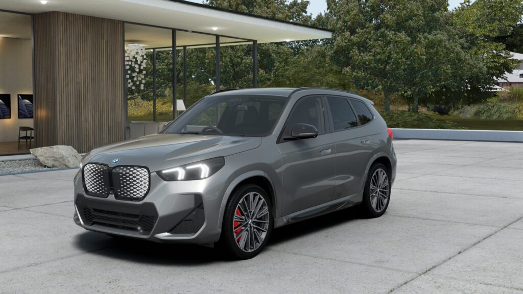iX1 xDrive30 M Sport スペース・シルバー