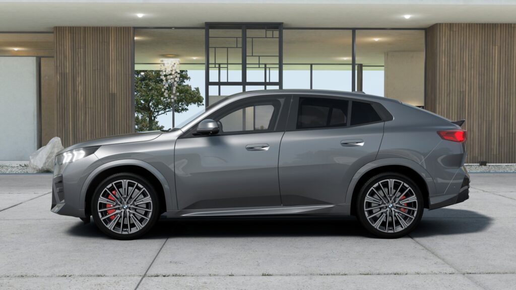 X2 xDrive20d M Sport スカイスクレイパー・グレー 20インチ ブラック M スポーツ・パッケージ・プロ スタイリング869I M アルカンタラ/ヴェガンザ・コンビネーション ブラック(ブルー・ステッチ付)の画像2