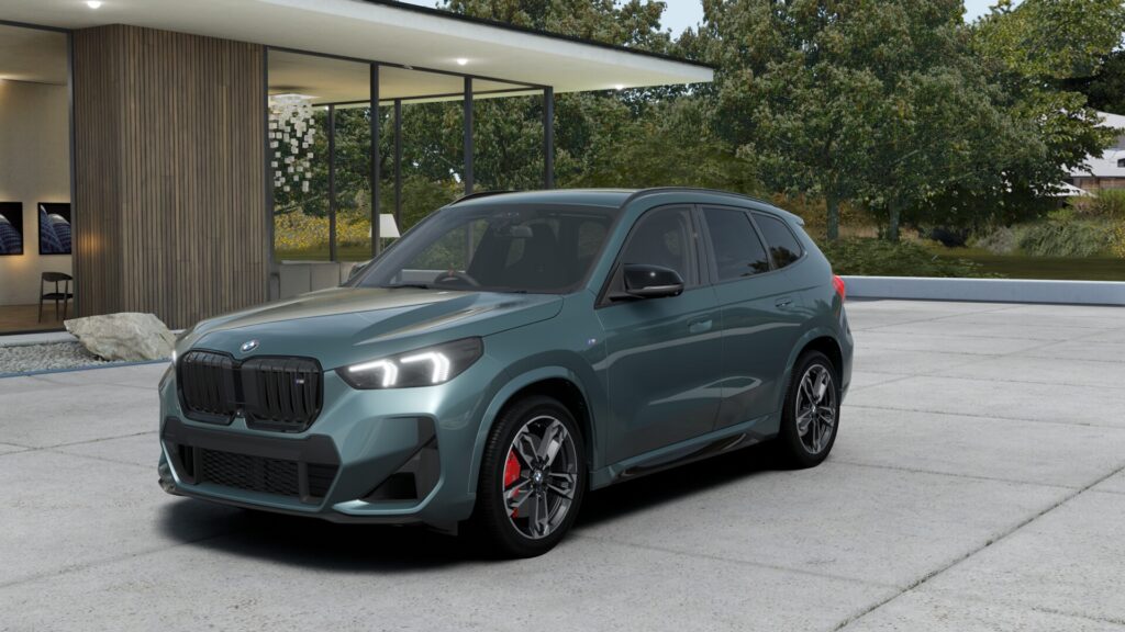 X1 M35i xDrive ケープ・ヨーク・グリーン 19インチ ブラック