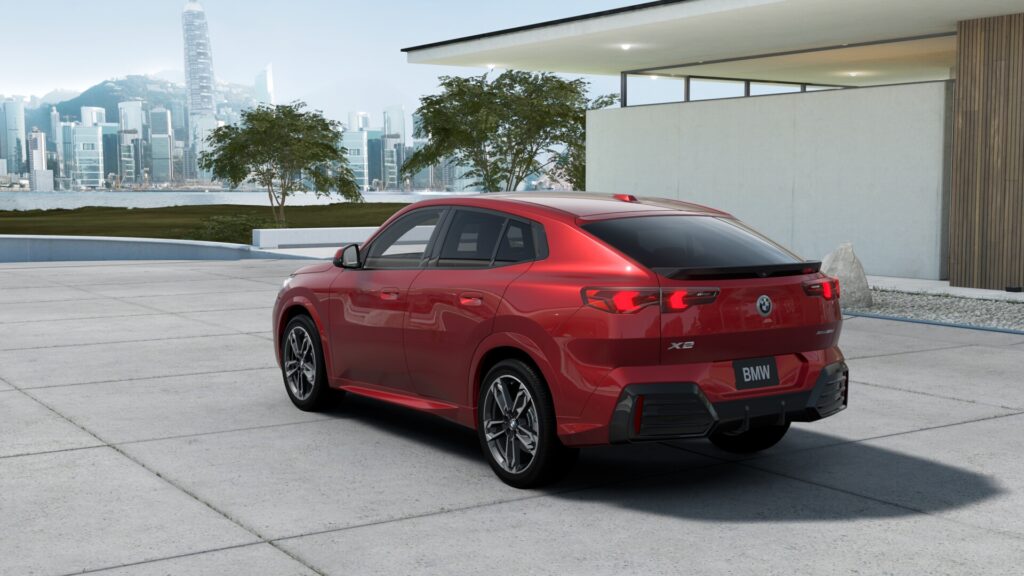 X2 xDrive20d M Sport ファイヤー・レッド 19インチ カスタネアの画像1