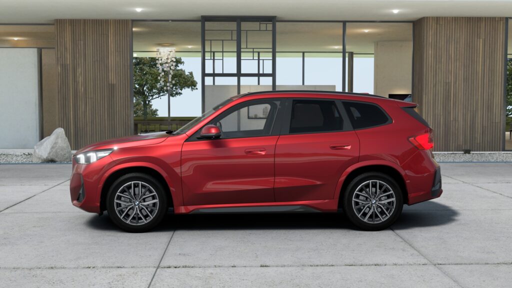 iX1 eDrive20 M Sport ファイヤー・レッド 18インチの画像2