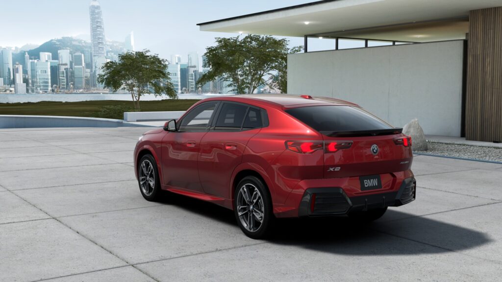 X2 xDrive20d M Sport ファイヤー・レッド 19インチ ブラック スタイリング871M ヴァーネスカ・レザー ブラックの画像1