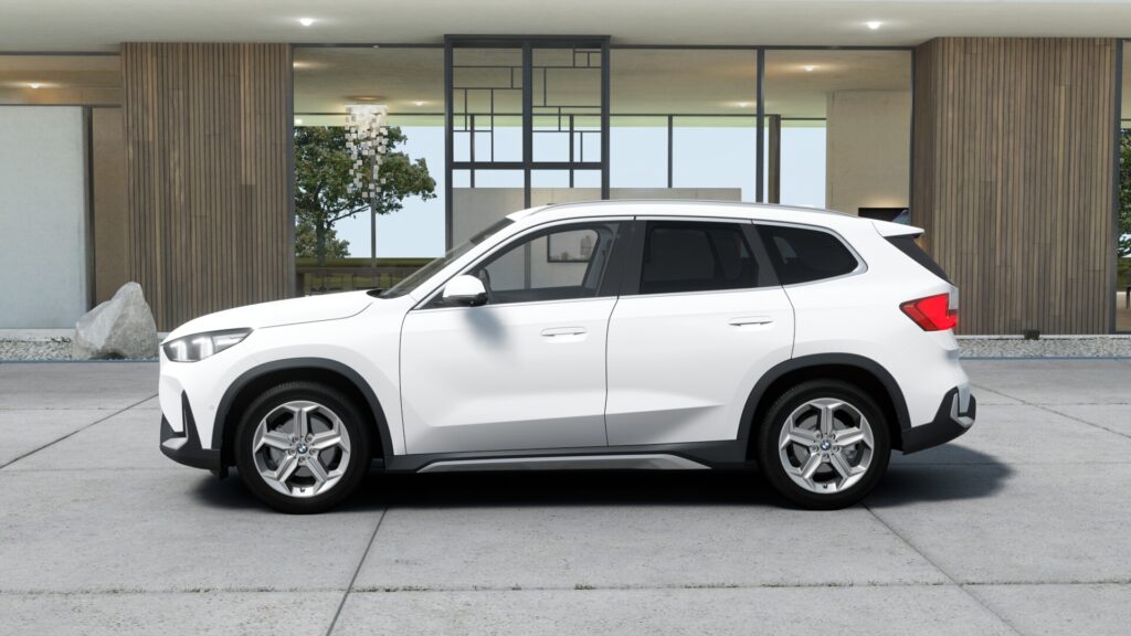 X1 xDrive20d M Sport アルピン・ホワイト 18インチ ブラックの画像2