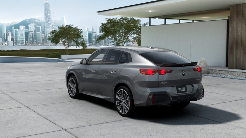 X2 xDrive20d M Sport スカイスクレイパー・グレー 20インチ ブラックの画像1