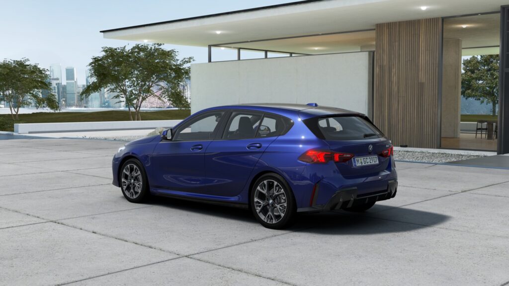 120 M Sport M ポルティマオ・ブルー 18インチ ブラックの画像1