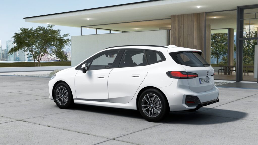 218d アクティブ ツアラー M Sport アルピン・ホワイトの画像1