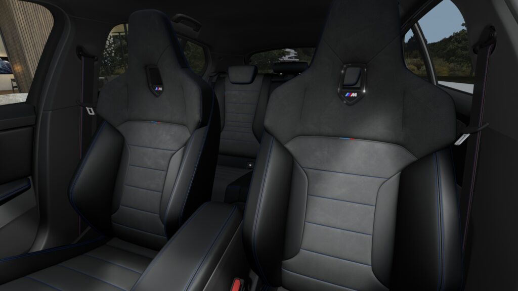 M135 xDrive ブラック・サファイア 18インチの画像4