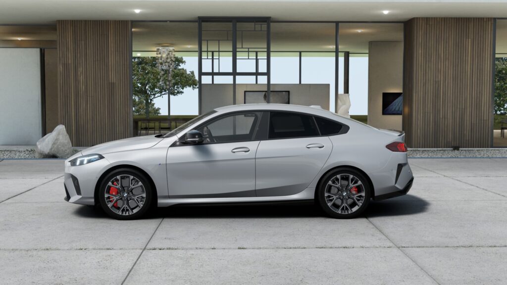 M235 xDrive グランクーペ M ブルックリン・グレー 18インチ コーラル・レッドの画像2