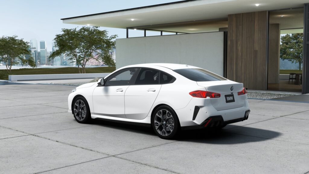 220d グランクーペ M Sport アルピン・ホワイト 18インチ モカの画像1