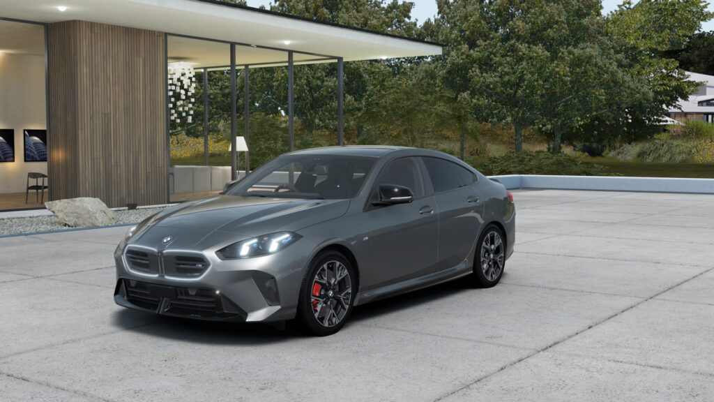 M235 xDrive グランクーペ スカイスクレイパー・グレー 18インチ ブラック