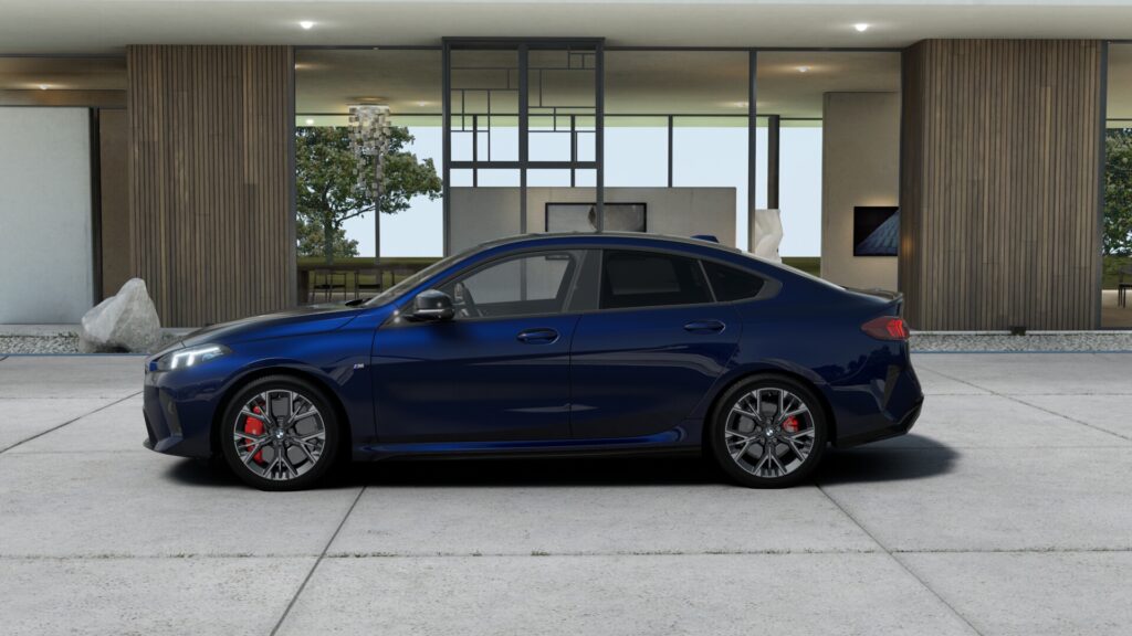 M235 xDrive グランクーペ BMW Individual タンザナイト・ブルー 18インチ ブラックの画像2
