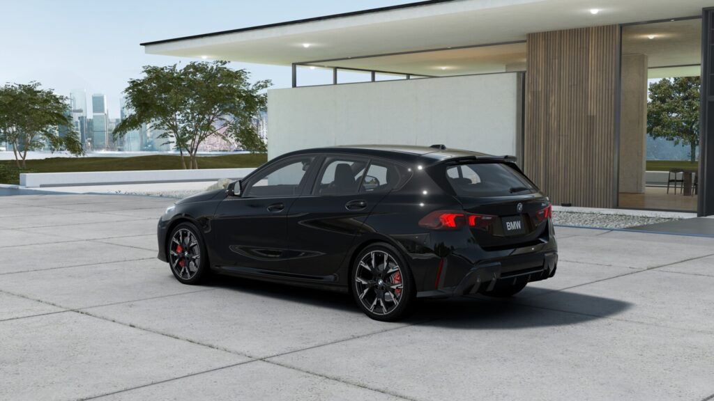 120d M Sport ブラック・サファイア 19インチの画像1