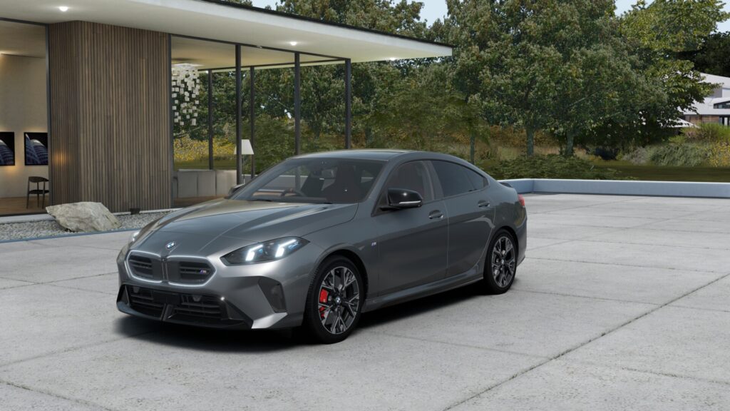 M235 xDrive グランクーペ スカイスクレイパー・グレー 18インチ コーラル・レッド
