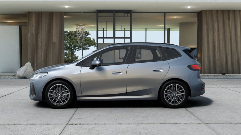 218d アクティブツアラー M Sport スパークリング・コッパー・グレー 18インチ ブラック スタイリング838M M アルカンタラ/ヴェガンザ・コンビネーション ブラック(ブルー・ステッチ付)の画像2