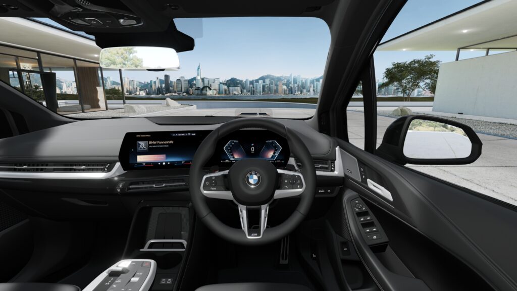 218d アクティブツアラー M Sport ブラック・サファイア 18インチ スタイリング838M パーフォレーテッド・ヴェガンザ ブラックの画像3