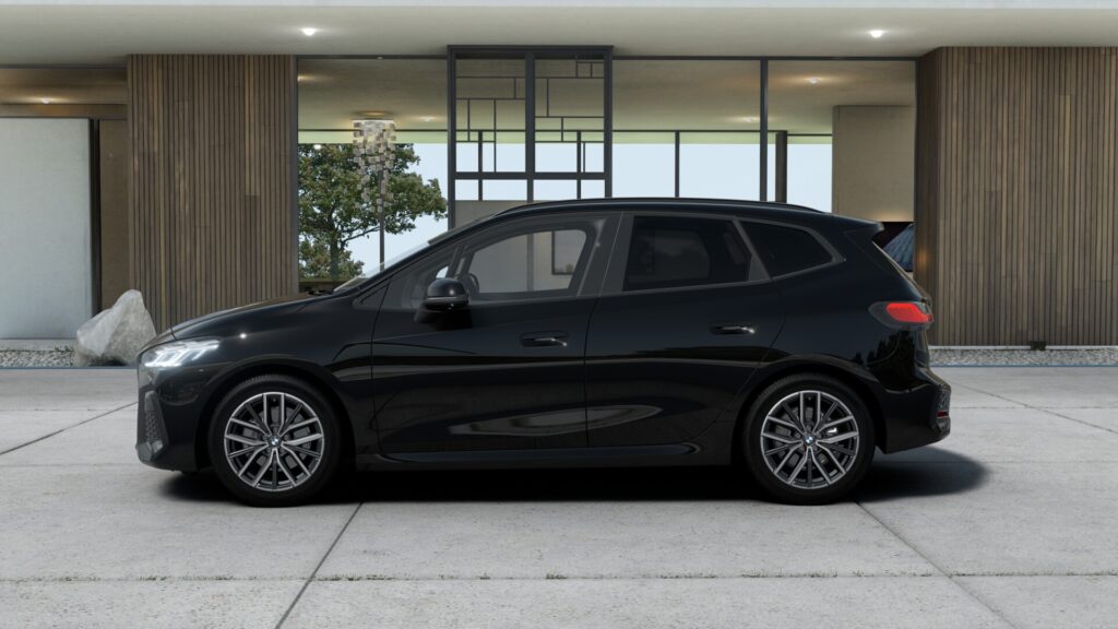 220i アクティブツアラー M Sport ブラック・サファイア 18インチの画像2
