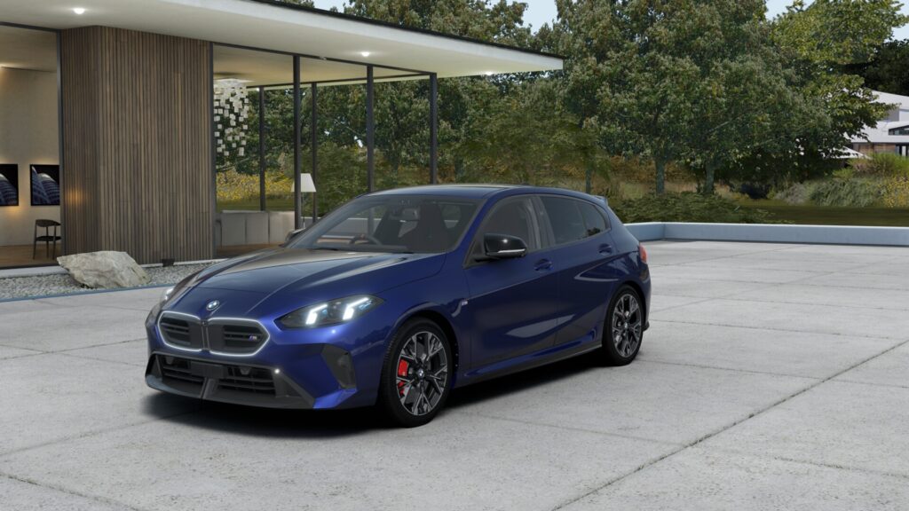 M135 xDrive M ポルティマオ・ブルー 18インチ コーラル・レッド