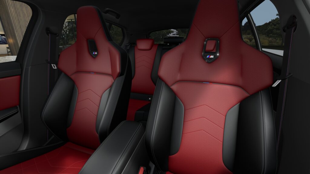M135 xDrive M ポルティマオ・ブルー 18インチ コーラル・レッドの画像4