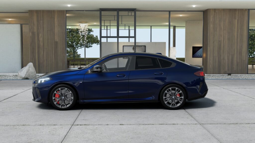 M235 xDrive グランクーペ BMW Individual タンザナイト・ブルー 18インチ コーラル・レッドの画像2