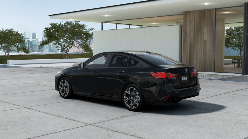 220d グランクーペ M Sport ブラック・サファイア 18インチ スタイリング975M パーフォレーテッド・ヴェガンザ ブラックの画像1