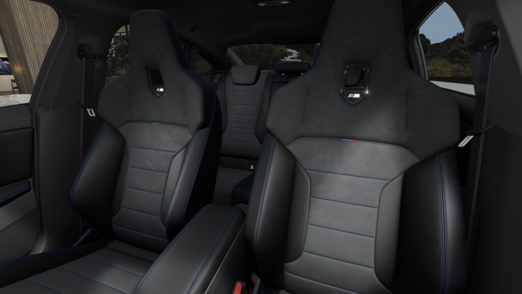 M235 xDrive グランクーペ アルピン・ホワイトの画像4
