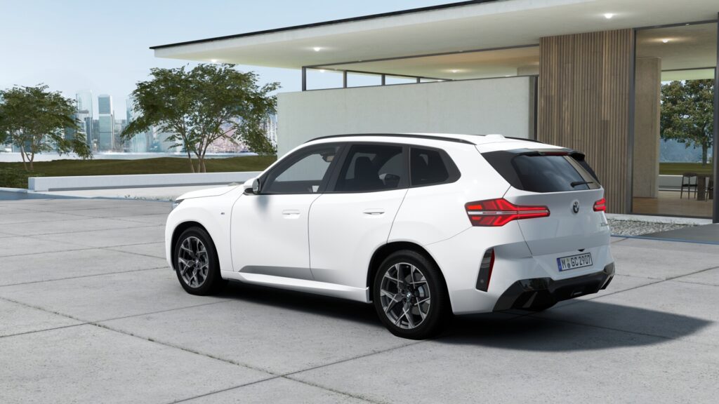 X3 20d xDrive M Sport アルピン・ホワイト 19インチ ブラック/アトラス・グレーの画像1