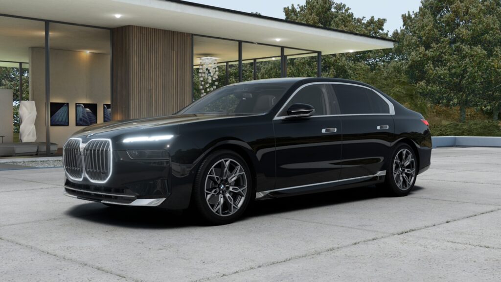 740d xDrive Excellence ブラック・サファイア