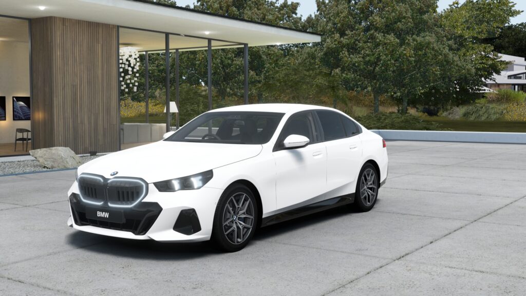 523d xDrive セダン M Sport アルピン・ホワイト 19インチ ブラック M スポーツ・パッケージ・プロ