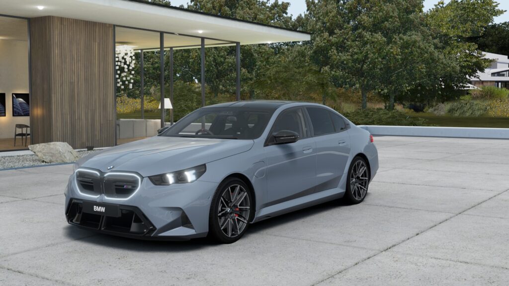 M5 セダン BMW Individual ストーム・ベイ