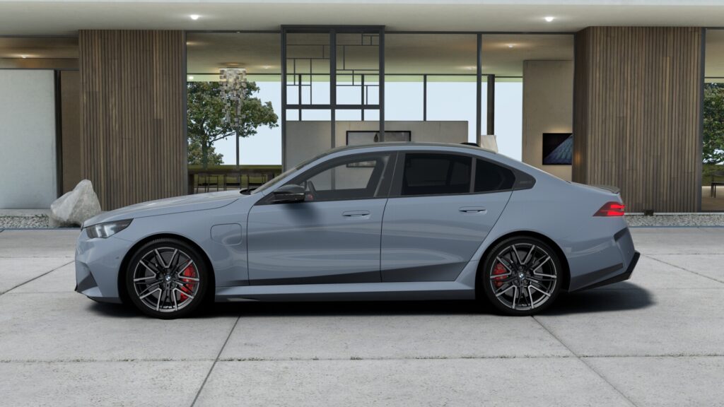 M5 セダン BMW Individual ストーム・ベイの画像2